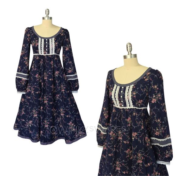 Gunne Sax Dresses & Skirts - Gunne Sax Navy Blue Floral Midi Dress Size 9 S Prairie Calico Lace Polka Dot